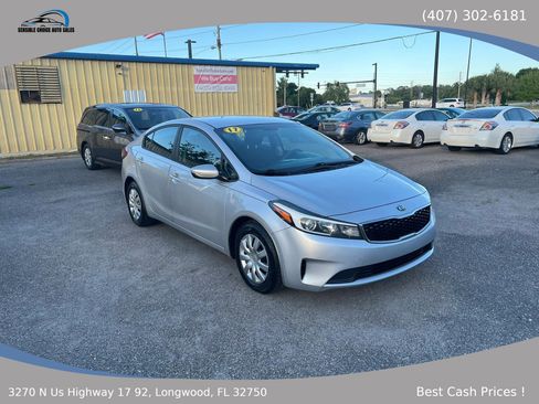 Used 2017 Kia Forte LX FWD image 1