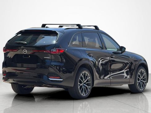 Used 2025 MAZDA CX-70 Plug-In Hybrid w/ Premium Plus AWD/4WD image 5
