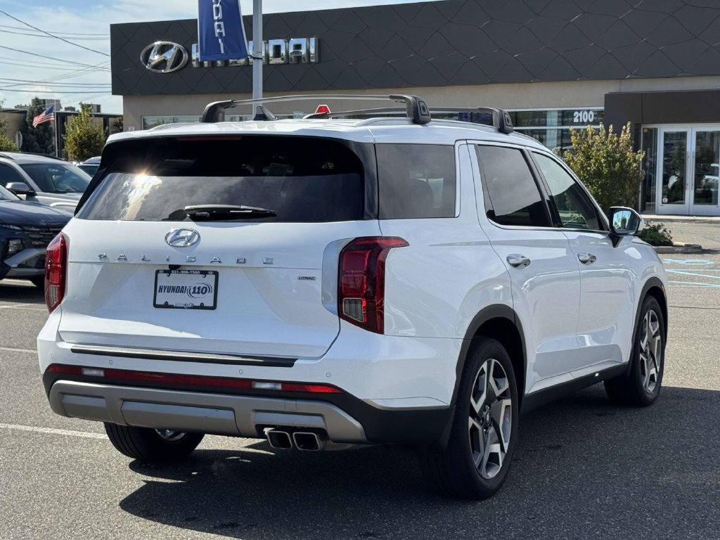 Used 2024 Hyundai Palisade SEL AWD/4WD image 8