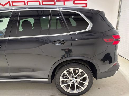 Used 2026 BMW X5 xDrive40i w/ Parking Assistance Package AWD/4WD image 6