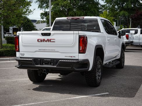 Used 2025 GMC Sierra 1500 AT4X AWD/4WD image 10