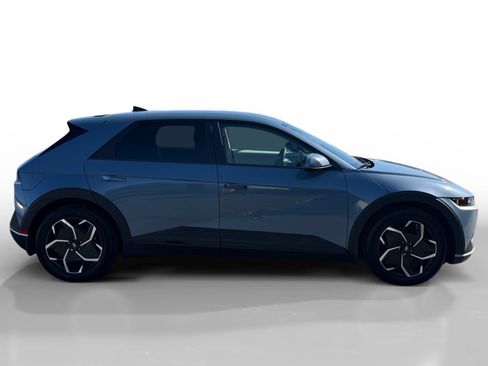 Used 2024 Hyundai Ioniq 5 SEL RWD image 6