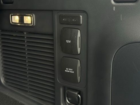 New 2025 Lincoln Navigator Reserve image 10