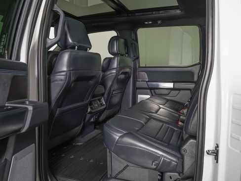 Used 2026 Ford F450 Platinum image 12