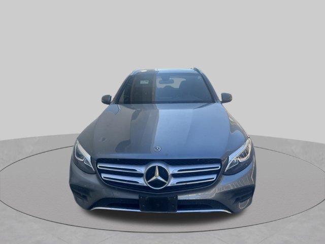 Used 2019 Mercedes-Benz GLC 300 image 2