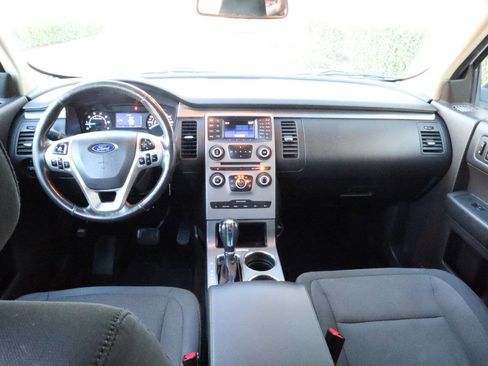 Used 2014 Ford Flex SE image 14