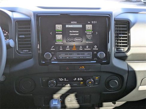 Used 2022 Nissan Frontier Pro-X w/ Technology Package image 16