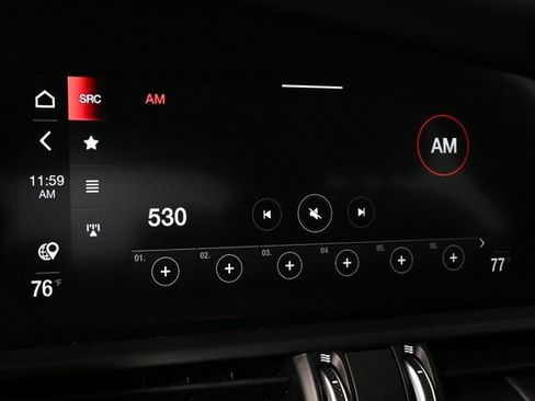 Used 2024 Alfa Romeo Giulia Quadrifoglio image 15