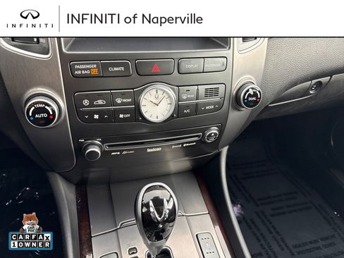 Used 2012 Hyundai Equus Signature RWD image 17
