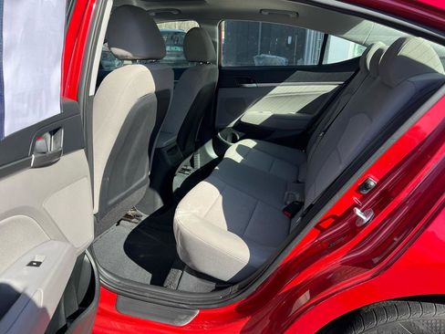 Used 2020 Hyundai Elantra Value Edition FWD image 10