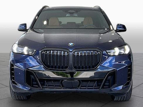 Certified 2026 BMW X5 sDrive40i w/ M Sport Package RWD image 3