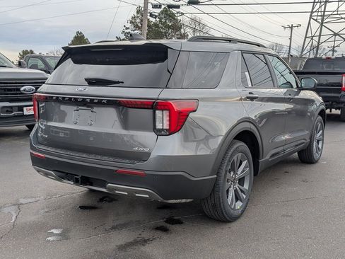 New 2026 Ford Explorer Active image 4
