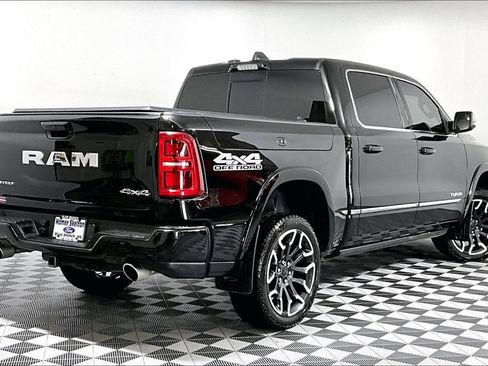 Used 2025 RAM 1500 Limited AWD/4WD image 12