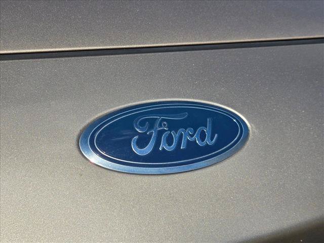 Used 2020 Ford Escape SEL FWD image 4
