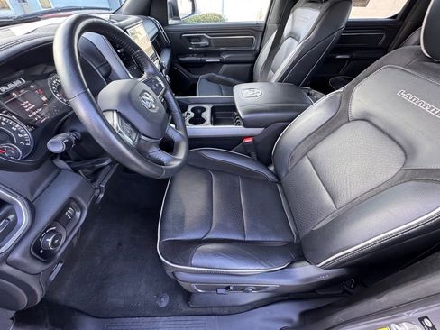 Used 2024 RAM 1500 Laramie image 10
