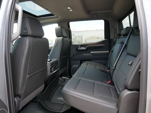 New 2026 GMC Sierra 1500 Denali AWD/4WD image 12
