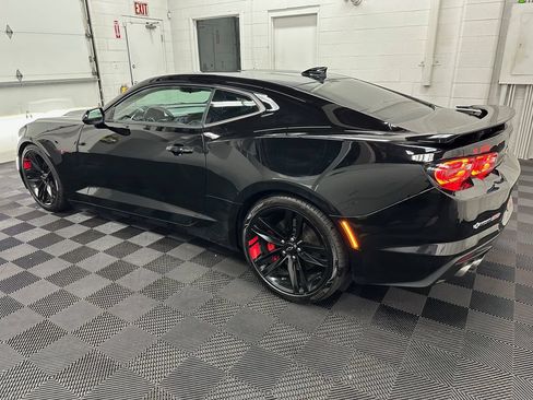 Used 2022 Chevrolet Camaro SS w/ Redline Edition RWD image 7
