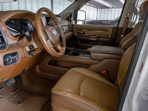 Used 2023 RAM 3500 Limited AWD/4WD image 15