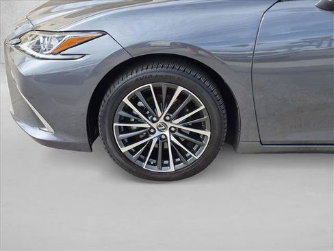 Used 2022 Lexus ES 350 w/ Premium Package FWD image 25