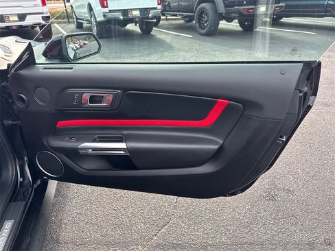 Used 2022 Ford Mustang GT Premium w/ Equipment Group 401A image 15