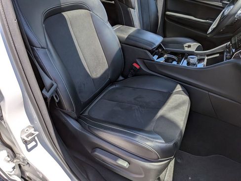 Used 2023 Jeep Grand Cherokee Altitude AWD/4WD image 27