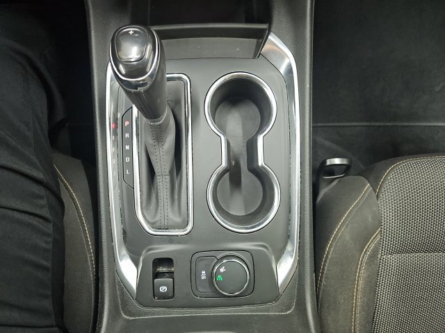Used 2018 Chevrolet Traverse LT FWD image 26