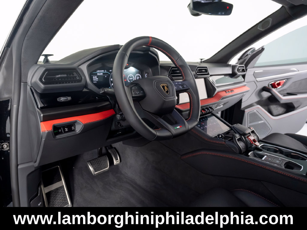 Used 2026 Lamborghini Urus SE AWD/4WD image 11