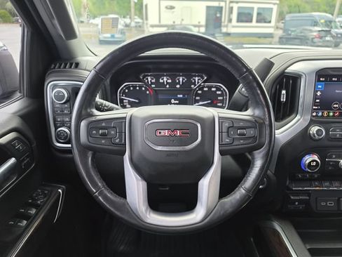 Used 2021 GMC Sierra 1500 SLT w/ SLT Premium Package AWD/4WD image 16