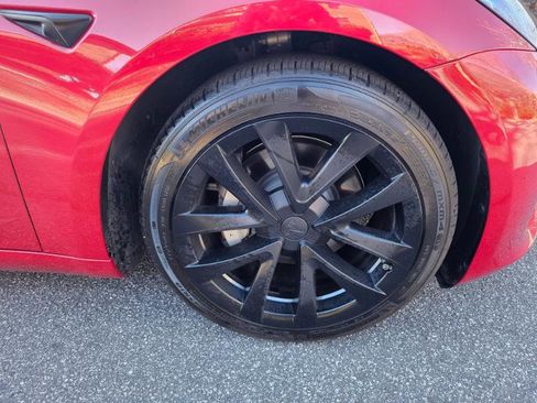 Used 2023 Tesla Model 3 Standard Range image 16