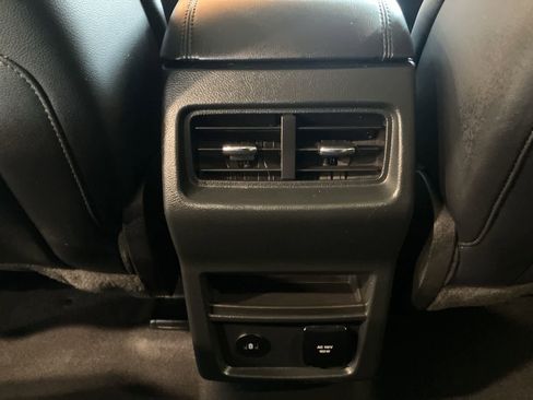 Used 2023 Ford Edge SEL w/ Convenience Package AWD/4WD image 24