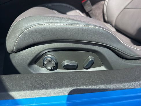 Used 2025 Chevrolet Corvette Stingray Preferred Cpe w/ Z51 Performance Package image 12