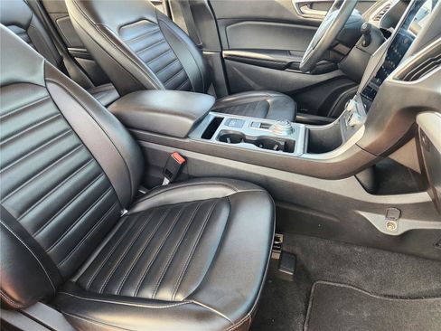 Certified 2022 Ford Edge SEL w/ Convenience Package AWD/4WD image 22