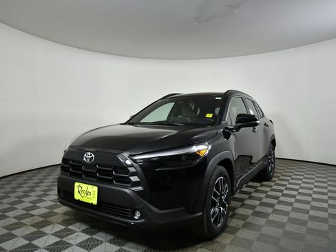 New 2026 Toyota Corolla Cross XLE image 6