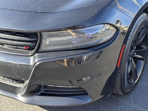 Used 2018 Dodge Charger SXT Plus image 12