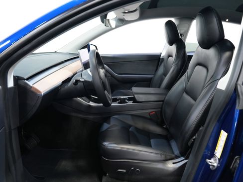 Used 2021 Tesla Model Y Long Range image 29