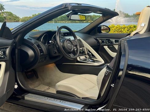 Used 2014 Jaguar F-TYPE Convertible RWD image 15