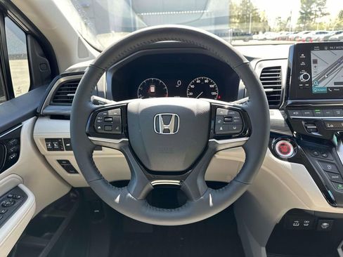 New 2026 Honda Odyssey Elite image 15