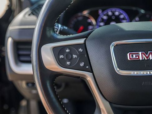 Used 2022 GMC Terrain Denali w/ Denali Premium Package AWD/4WD image 17