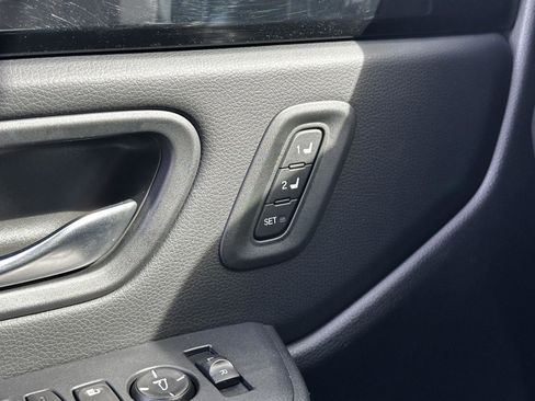 Certified 2025 Honda Pilot EX-L image 28