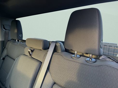 New 2026 GMC Sierra 1500 Elevation image 19