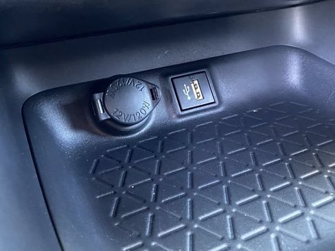 Used 2024 Toyota RAV4 SE w/ Weather & Moonroof Package AWD/4WD image 26