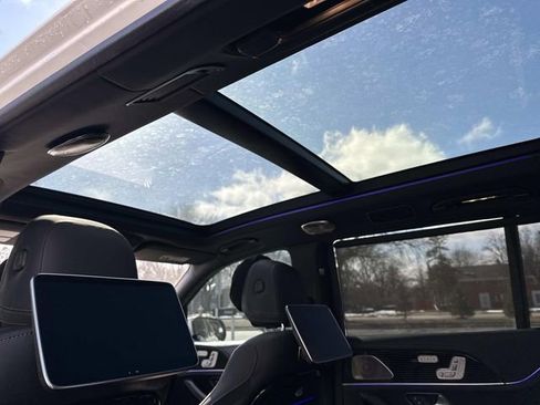 Certified 2025 Mercedes-Benz Maybach GLS 600 Maybach GLS 600 image 12