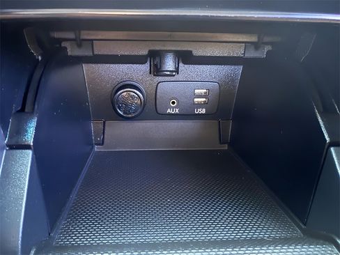 Used 2016 Subaru Legacy 2.5i Premium w/ Popular Package #1 image 36