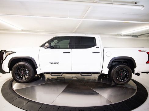 Used 2023 Toyota Tundra SR5 AWD/4WD image 2