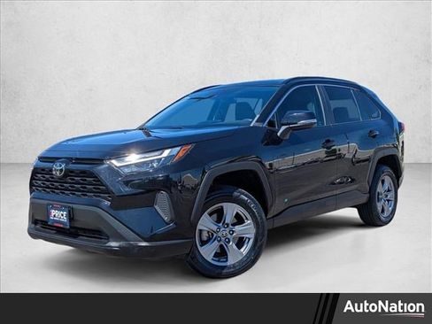Used 2023 Toyota RAV4 XLE FWD image 1