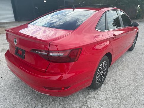 Used 2021 Volkswagen Jetta SE FWD image 6