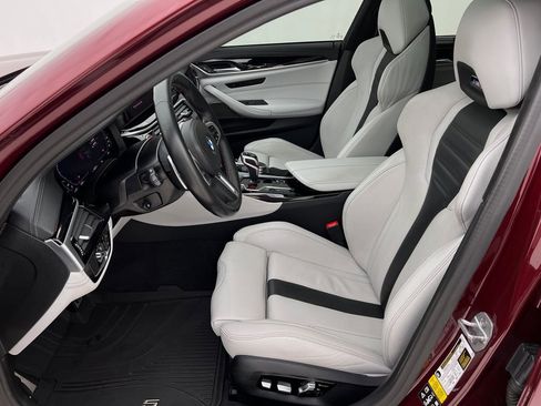 Used 2022 BMW M5 w/ Competition Package image 11