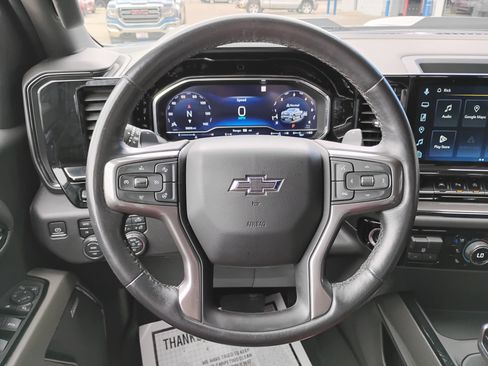 Used 2022 Chevrolet Silverado 1500 ZR2 w/ Technology Package AWD/4WD image 9