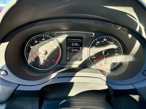 Used 2018 Audi Q3 2.0T Premium w/ Convenience Package FWD image 36