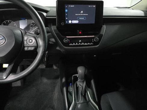 Used 2024 Toyota Corolla LE FWD image 8